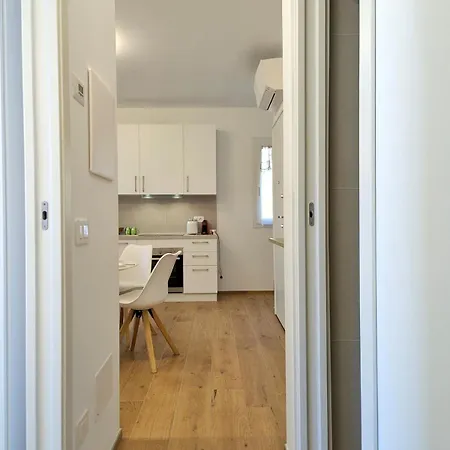 Downtown Design Wi-fi Ac Elevator In The House *